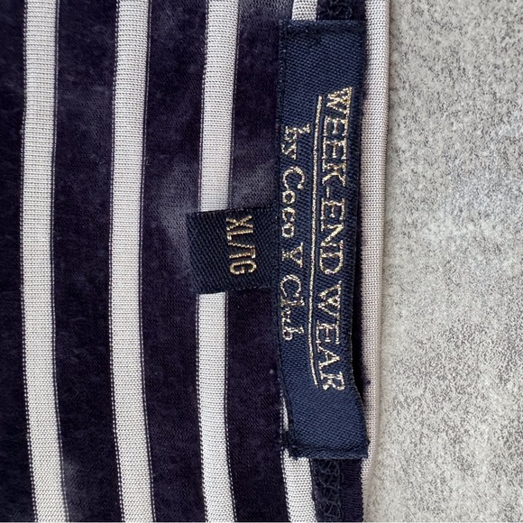 Black & White stripped 3/4 sleeves top bu Coco Y Club - XLG - Picture 6 of 6